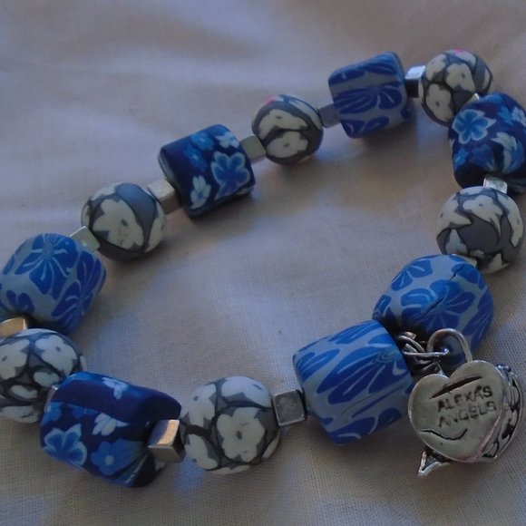 Gorgeous blues Angel box - Picture 2 of 3